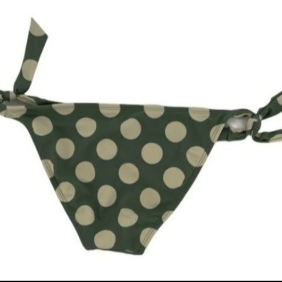 NWOT! Small D Bikini Top & XS/S bottoms - Picture 6 of 10